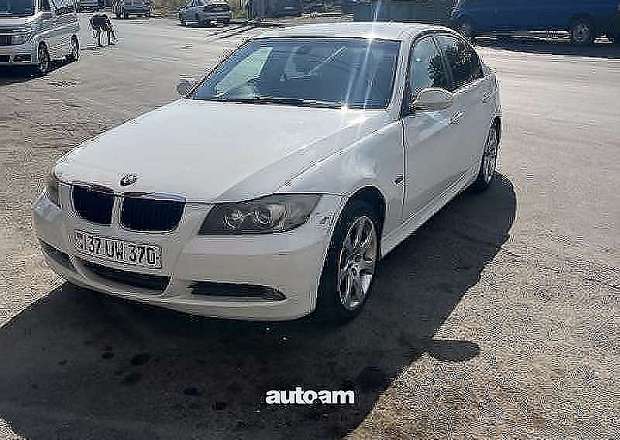 BMW 320 2009 — լուսանկար 2