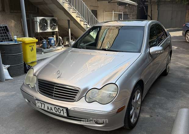 Mercedes-Benz C 230 2003 — լուսանկար 6