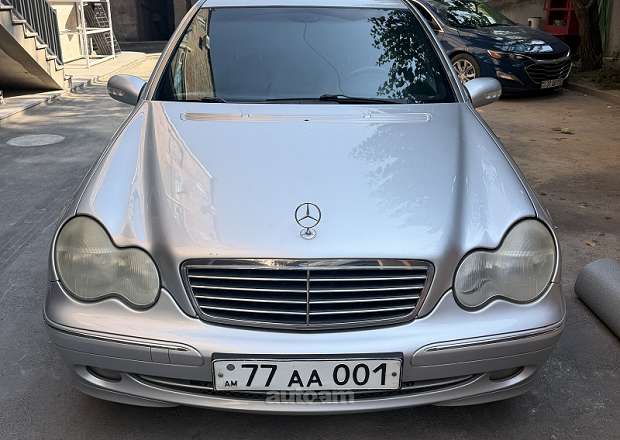Mercedes-Benz C 230 2003 — լուսանկար 2