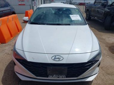 Hyundai Elantra  2023 