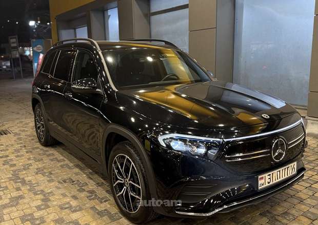 Mercedes-Benz EQB 2022 — լուսանկար 1