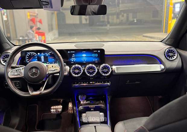 Mercedes-Benz EQB 2022 — լուսանկար 6