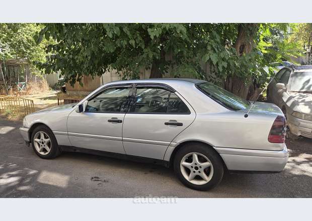 Mercedes-Benz C 220 1994 — լուսանկար 11