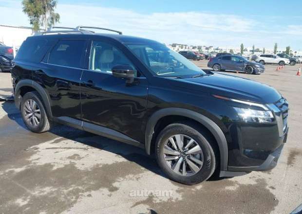 Nissan Pathfinder