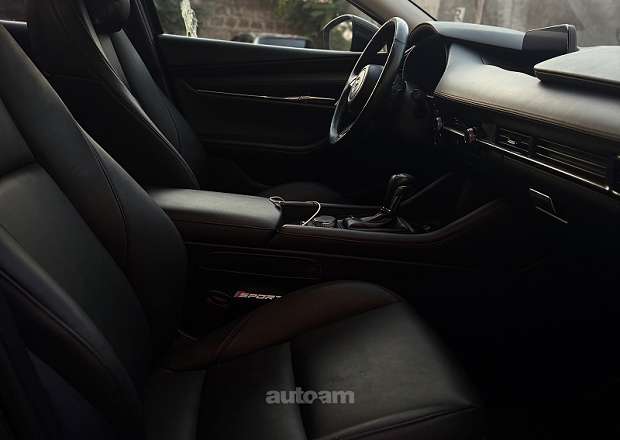 Mazda 3 2022 — լուսանկար 8