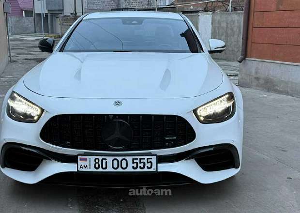 Mercedes-Benz E-Class 2022 — լուսանկար 2