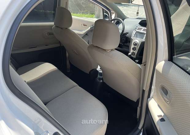 Toyota Vitz 2007 — լուսանկար 13
