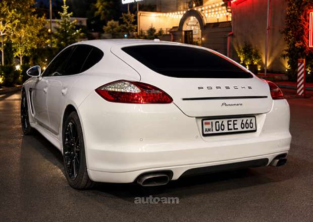 Porsche Panamera