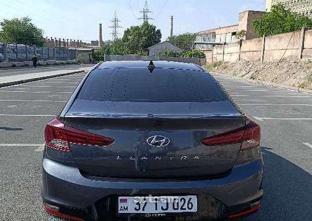 Hyundai Elantra 2020 — լուսանկար 2