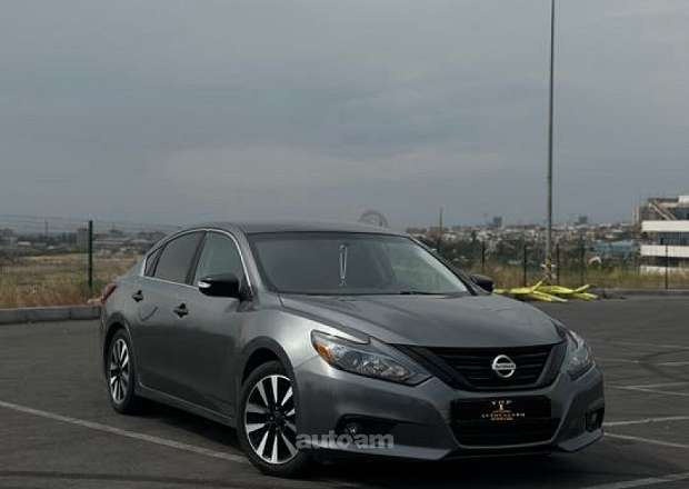 Nissan Altima 2018 — լուսանկար 2