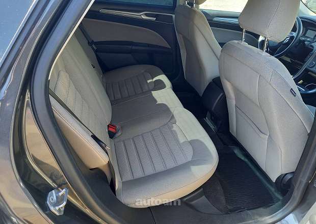 Ford Fusion 2020 — photo 5