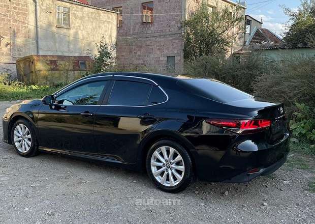 Toyota Camry 2018 — photo 5