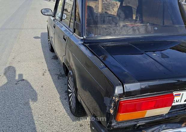 VAZ (Lada) 2107 2011 — լուսանկար 3