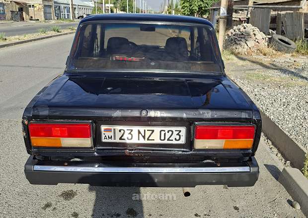 VAZ (Lada) 2107 2011 — լուսանկար 2
