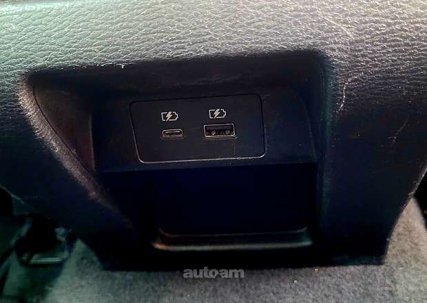 Mitsubishi Outlander 2022 — фото 14