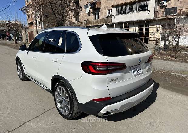 BMW X5 2023 — լուսանկար 14
