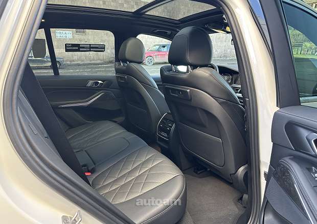 BMW X5 2023 — լուսանկար 9