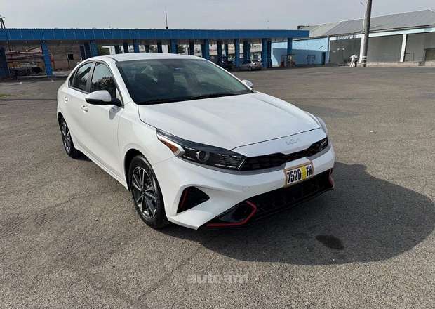 Kia Forte 2024 — photo 1