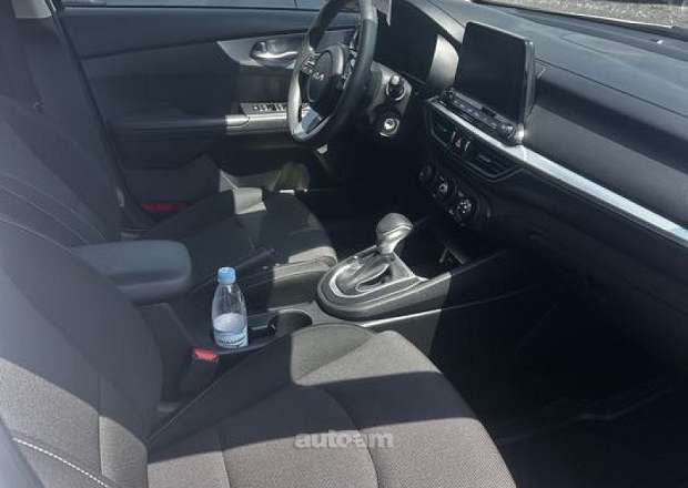 Kia Forte 2024 — photo 10