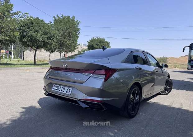 Hyundai Elantra 2023 — լուսանկար 5