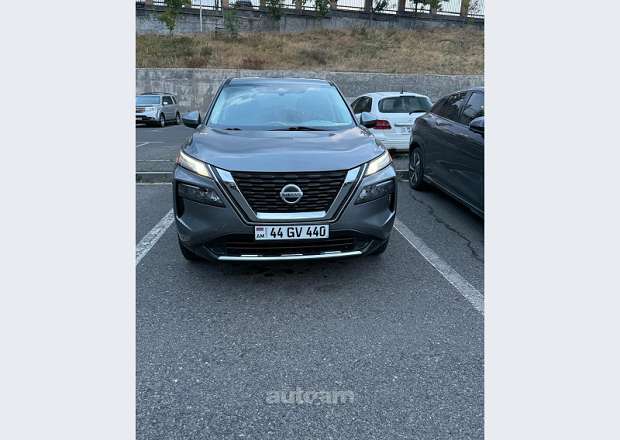 Nissan Rogue 2021 — լուսանկար 1