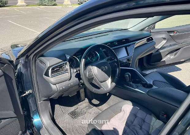 Toyota Camry 2018 — լուսանկար 6