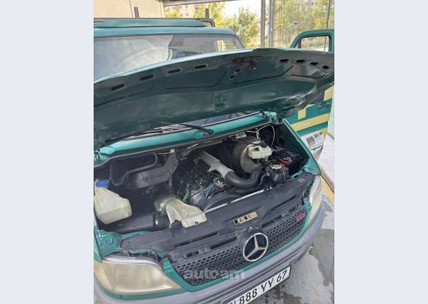 Mercedes-Benz Sprinter
