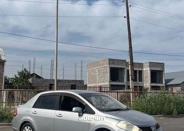Nissan Tiida 2007 — լուսանկար 2