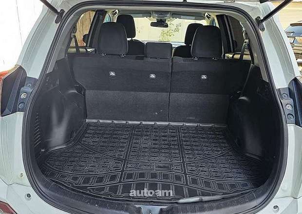 Toyota Rav 4 2016 — լուսանկար 5