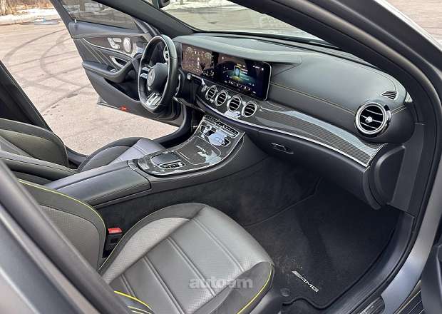 Mercedes-Benz AMG GT 2021 — фото 6