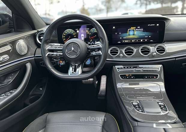 Mercedes-Benz AMG GT 2021 — фото 8