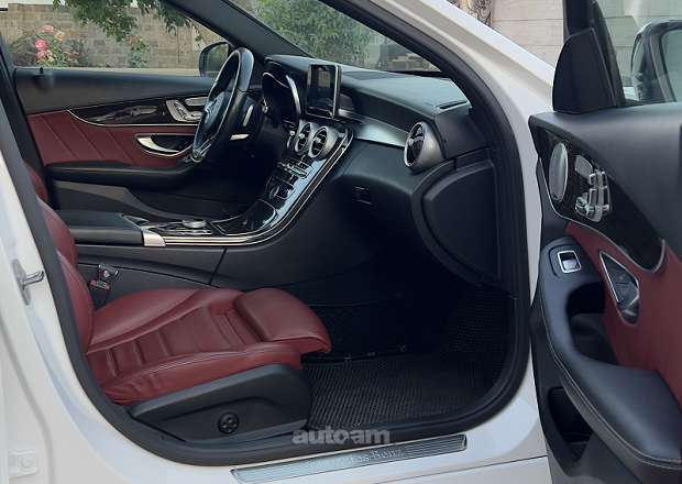 Mercedes-Benz C 300 2018 — լուսանկար 4