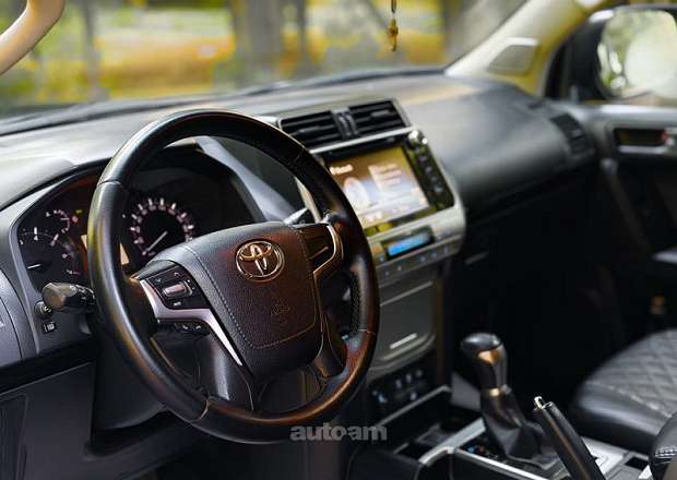 Toyota Land Cruiser Prado 2019 — լուսանկար 7