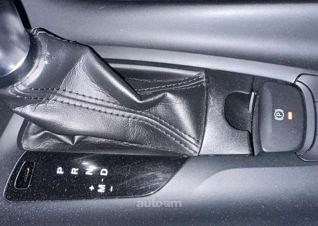 Toyota C-HR 2021 — լուսանկար 9
