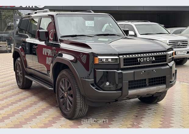Toyota Land Cruiser 300 2026 — photo 3