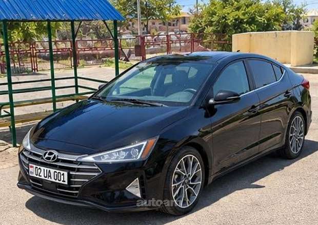 Hyundai Elantra 2020 — լուսանկար 1