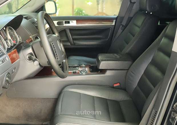 Volkswagen Touareg 2004 — լուսանկար 7
