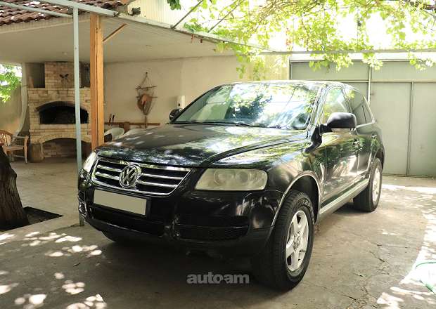 Volkswagen Touareg 2004 — լուսանկար 1