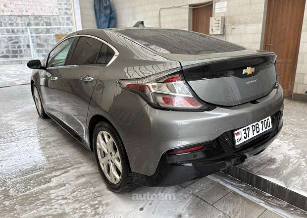 Chevrolet Volt 2017 — լուսանկար 2