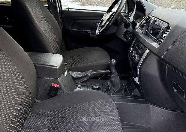 UAZ 3163 Patriot 2019 — լուսանկար 5