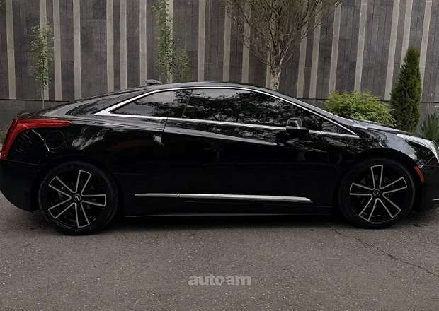 Cadillac ELR 2014 — фото 4