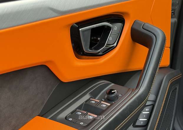 Lamborghini Urus 2022 — լուսանկար 10