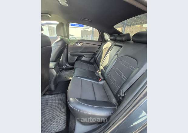 Kia Forte 2020 — photo 7