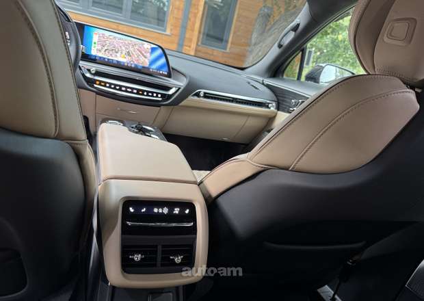 Cadillac Lyriq