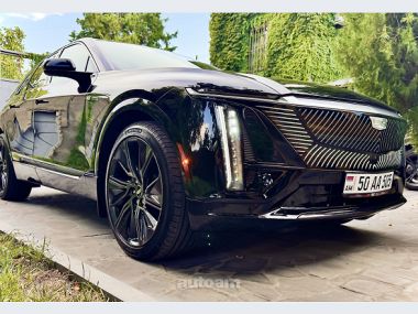 Cadillac Lyriq  2024 