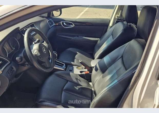 Nissan Sentra