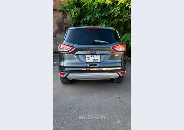 Ford Escape 2015 — photo 3