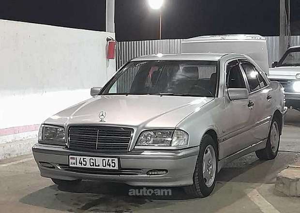 Mercedes-Benz 180 1999 — լուսանկար 2