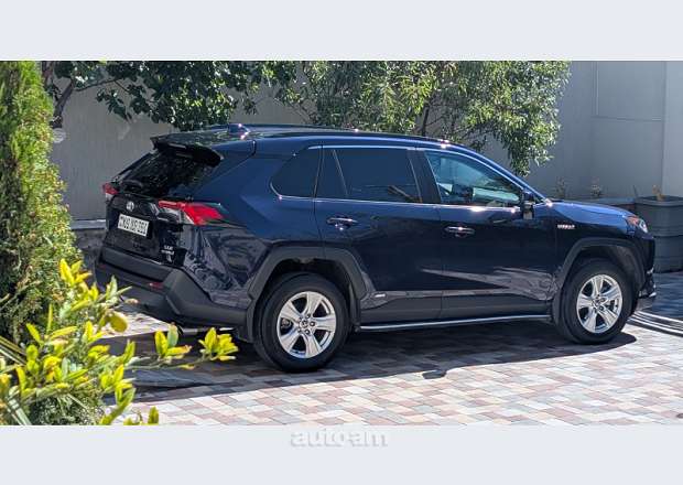Toyota Rav 4 2020 — photo 8
