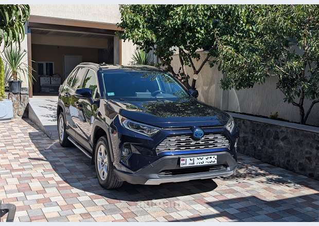 Toyota Rav 4 2020 — photo 2
